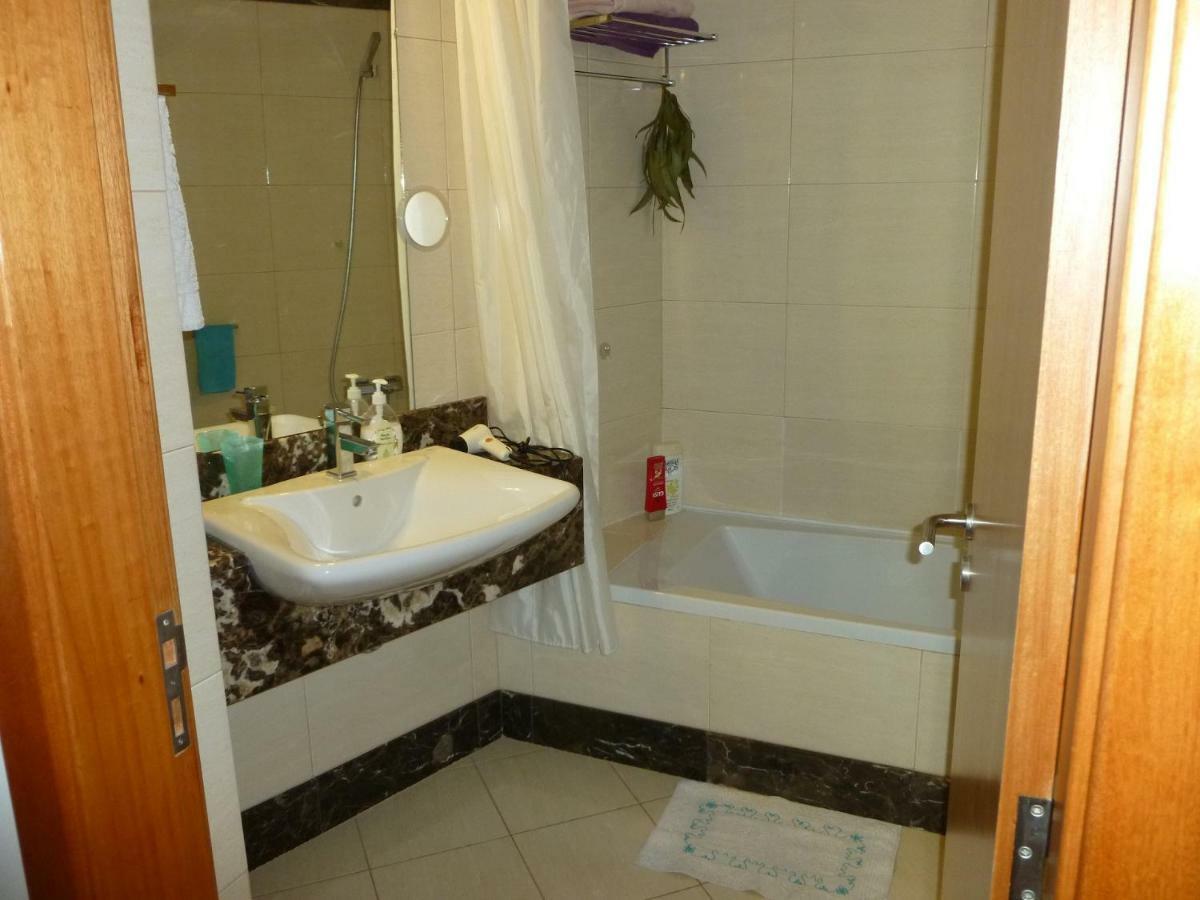 Apartment Machico Near The Beach ภายนอก รูปภาพ